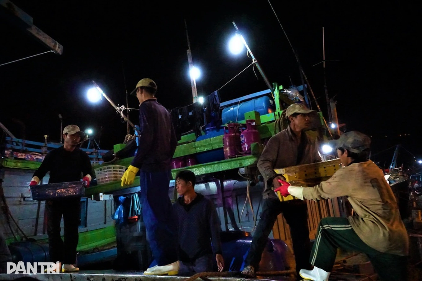 Kiến Nghị Miễn Thuế Đối Với Các Khoản Thu Nhập Thực Tế: Xem Xét Nhiều Đề Xuất Từ Các Bộ Ngành