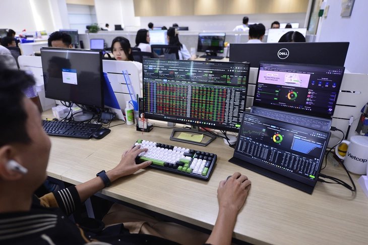 Thị Trường Chứng Khoán Bớt Hưng Phấn Khi Tiến Gần Mốc 1.700 Điểm