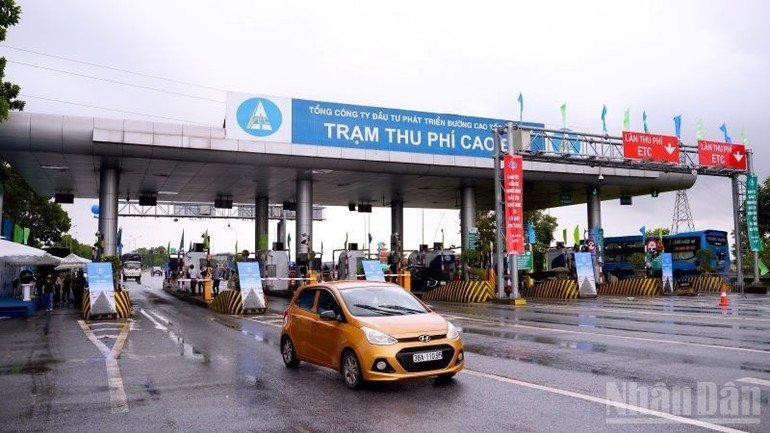 Chủ Xe Ô Tô Bắt Buộc Chuyển Đổi Sang Tài Khoản Giao Thông: Nghị Định Mới Có Hiệu Lực Từ Ngày 1/10/2024